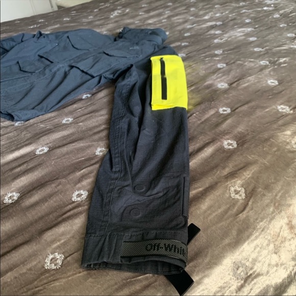 ❌SOLD❌ NIKE OFF WHITE JACKET - Picture 15 of 16